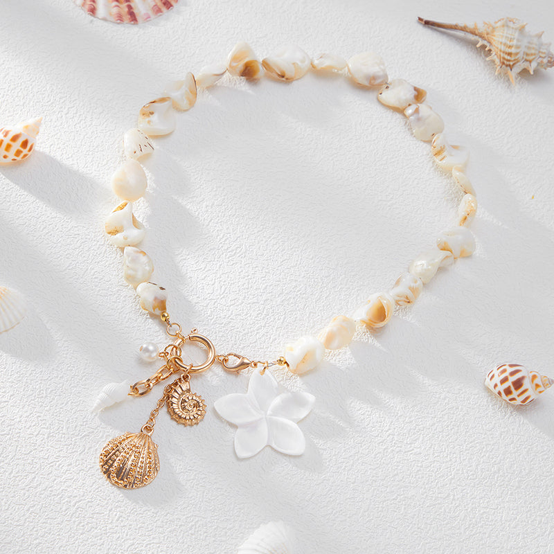 Coastal Charm Shell Choker
