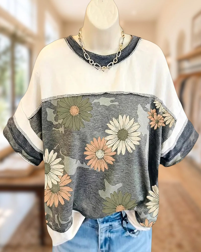 Daisy Print Contrast Trim Exposed Seam Loose Short Sleeve Tee