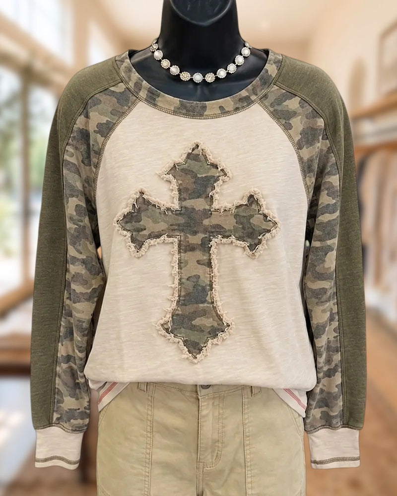 Camo Cross Applique Frayed Edge Raglan Sleeve Casual Sweatshirt