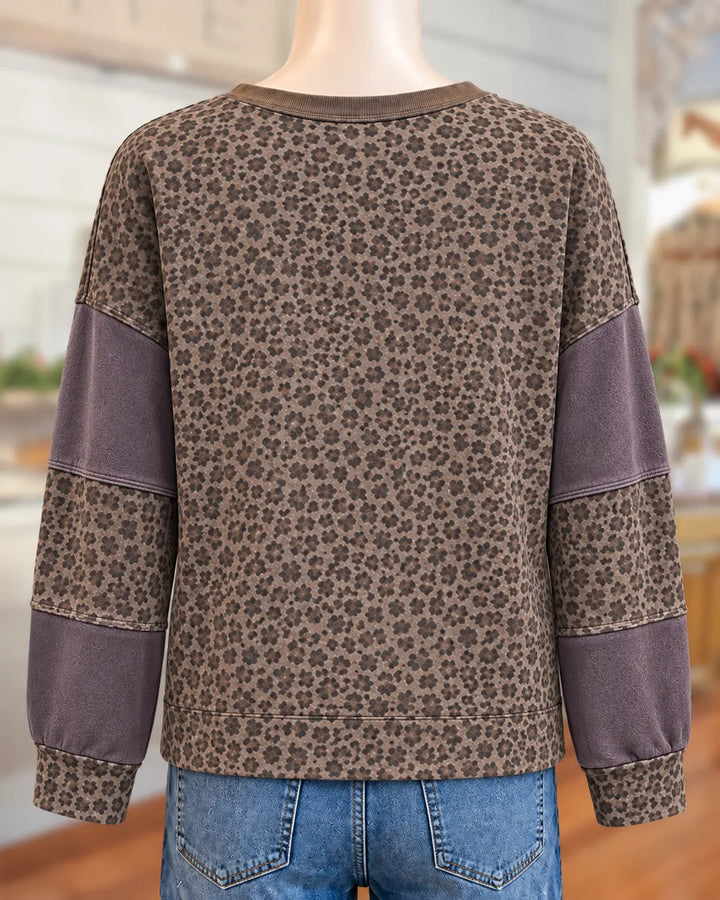 Leopard Print Star Applique Loose Sweatshirt with Colorblock Sleeves