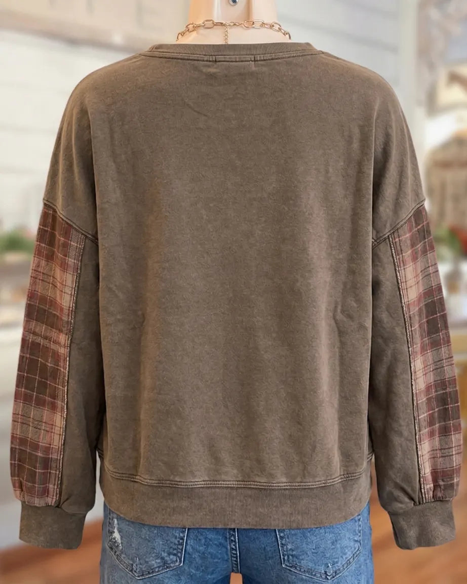 Plaid Patchwork Flower Applique Crew Neck Long Sleeve Sweatshirt