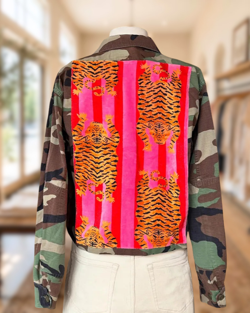 Tiger Print Applique Camouflage Cool Pocket Jacket