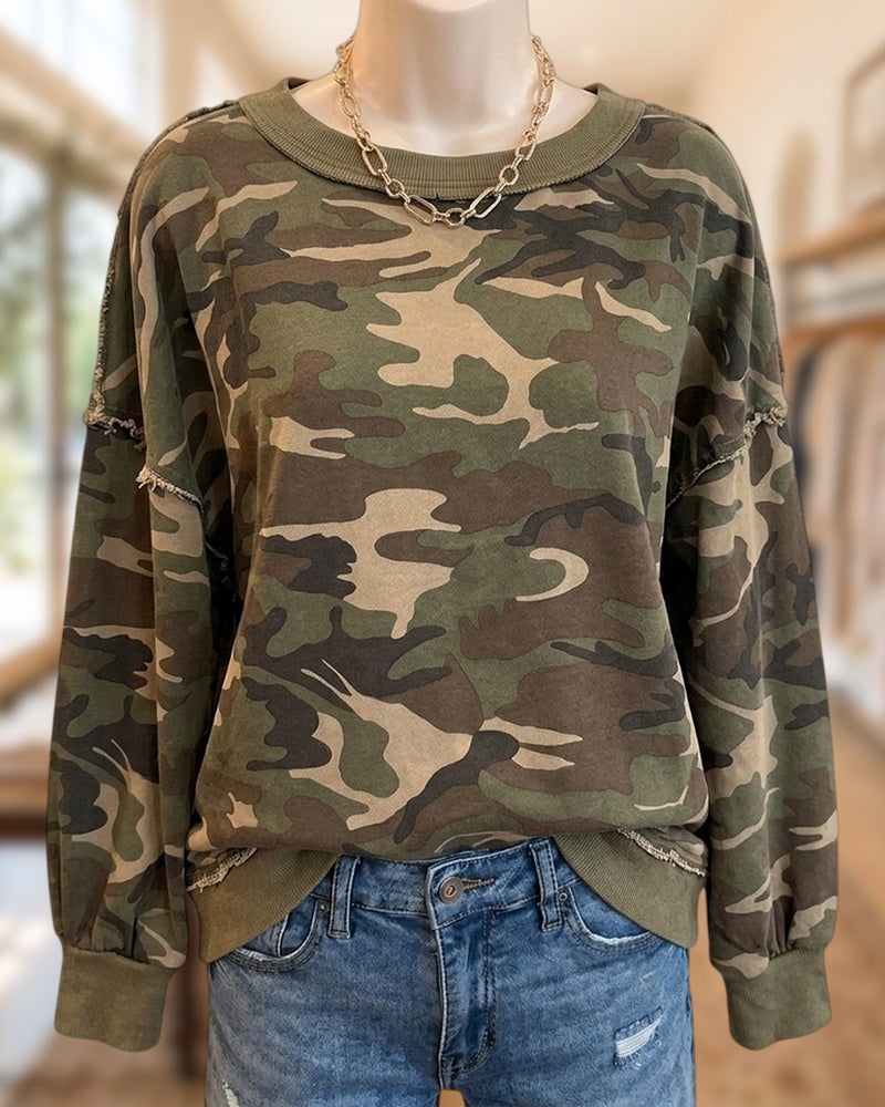 Camo Print Long Sleeve Crew Neck Cozy Sweatshirt