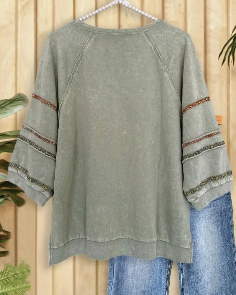 Distressed Hit Color Classic Round Neck Side Slit Shirt