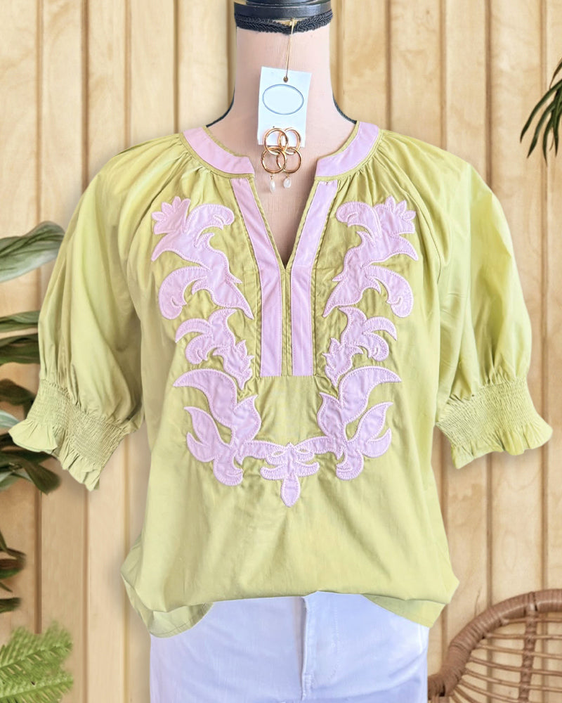 Floral Embroidery Ethnic V Neck Puff Sleeve Blouse